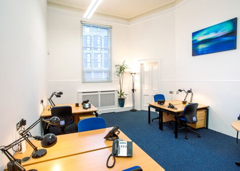 Office Space CBC House - Image 11