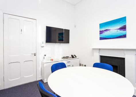 Office Space CBC House - Image 6