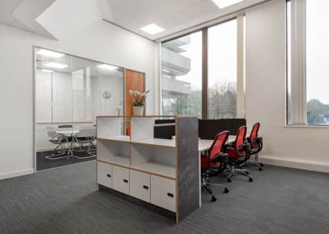 Office Space Castlemead - Image 8