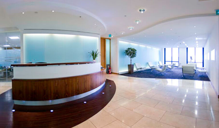 Office Space 37th Floor Canary Wharf - Image 3