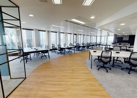 Office Space Tower 42 - Image 5