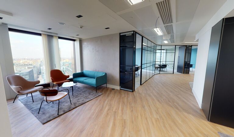 Office Space Tower 42 - Image 3