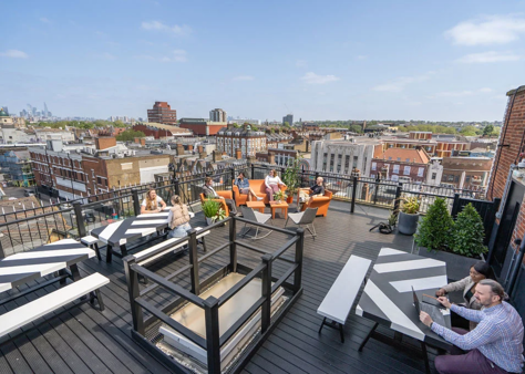 Office Space Piano House - Image 7