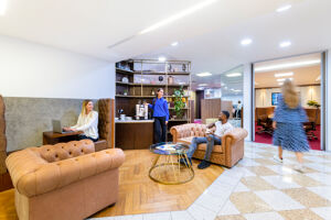 Office Space One Mayfair Place - Image 3