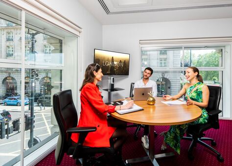 Office Space One Mayfair Place - Image 18