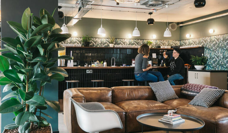 Image #4 of 115 Mare Street