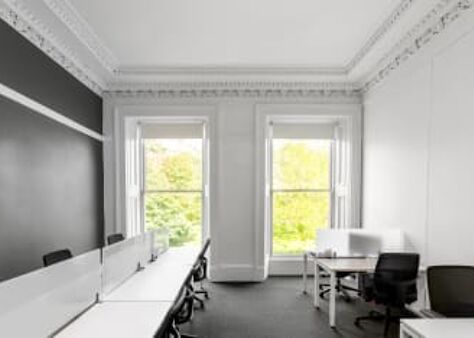 Office Space Woodside Place - Image 6