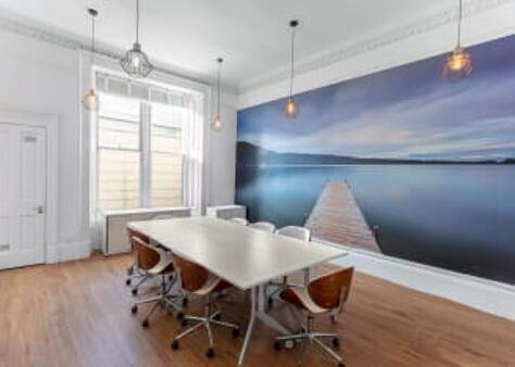 Office Space Woodside Place - Image 3