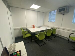 Office Space Burgess Hill - Image 7