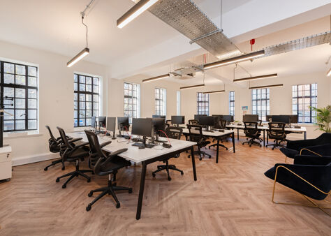 Office Space Kings Cross - Image 17