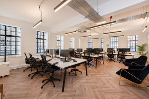 Office Space Kings Cross - Image 17