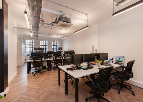 Office Space Kings Cross - Image 16