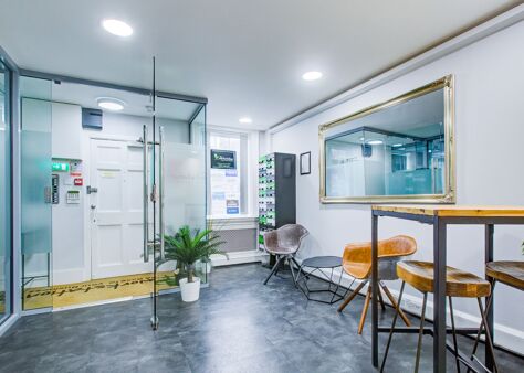 Office Space Censeo House - Image 4