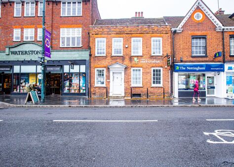 Office Space Censeo House - Image 1