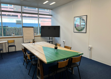 Office Space Spectrum House, Gatwick - Image 4