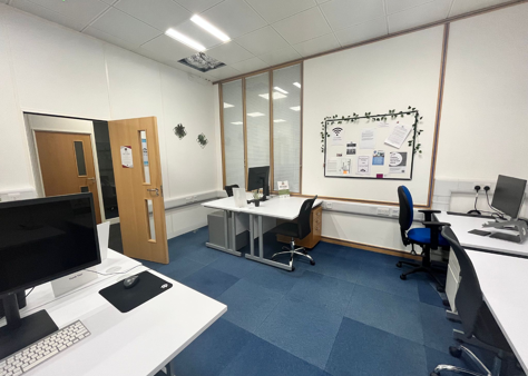 Office Space Spectrum House, Gatwick - Image 2