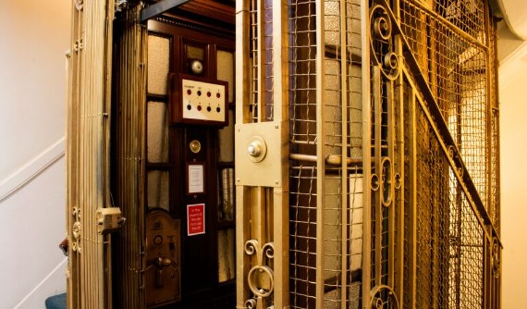 Office Space Blackwell House - Image 2