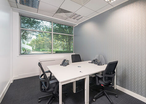 Office Space Thorpe Park - Image 4