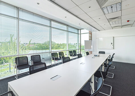 Office Space Thorpe Park - Image 3