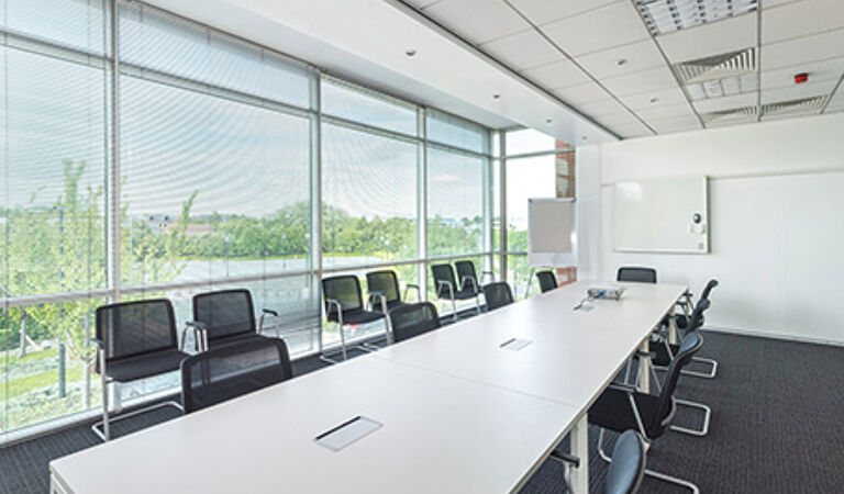 Office Space Thorpe Park - Image 3