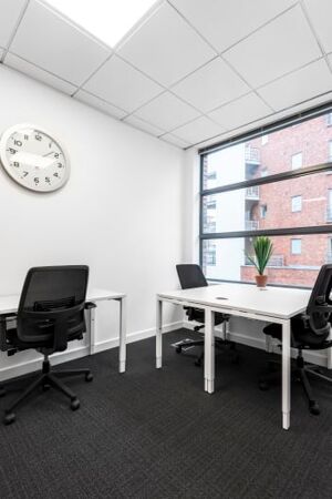 Office Space Quayside - Image 6