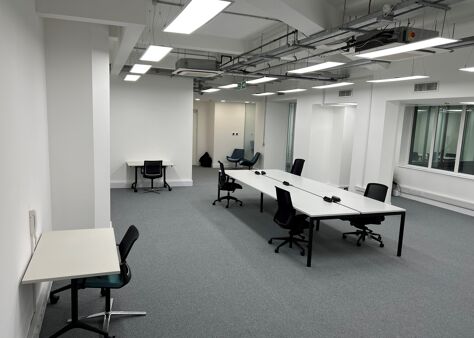 Office Space 9 Kingsway - Image 2