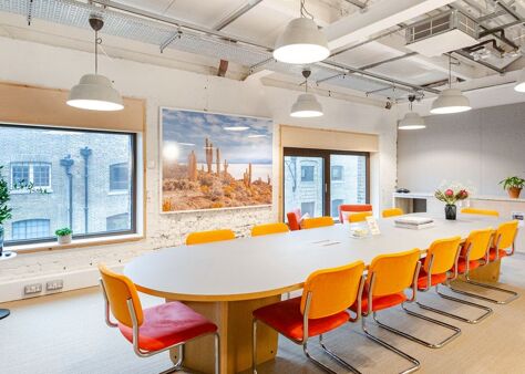 Office Space 10 Devonshire Square - Image 4