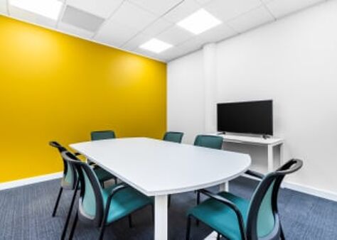 Office Space Stannard Place - Image 7