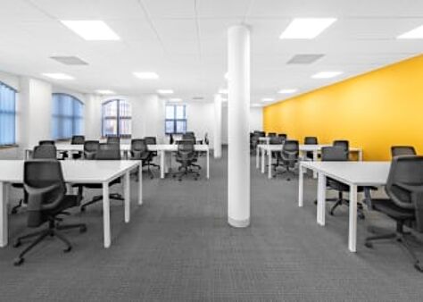 Office Space Stannard Place - Image 4