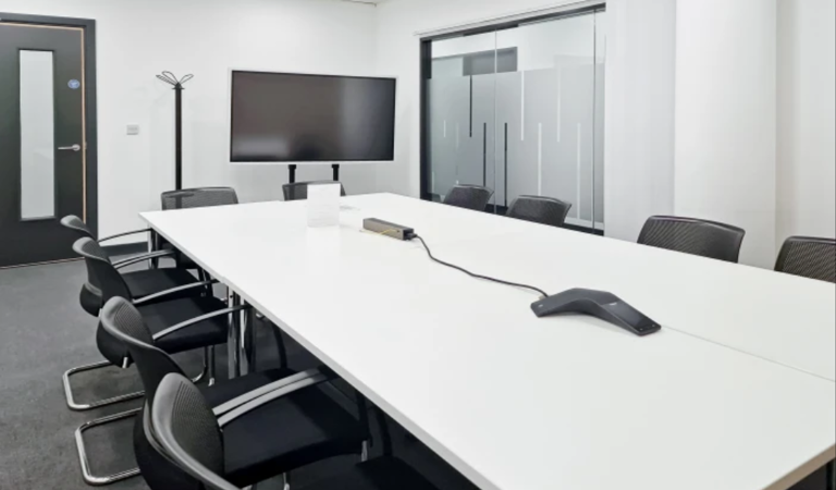 Office Space Orbital House - Image 3