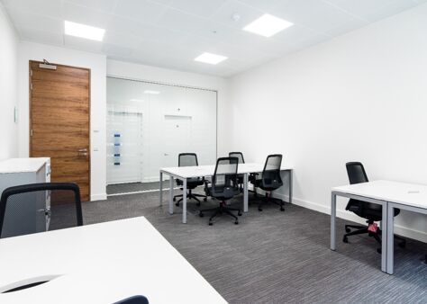 Office Space George Square - Image 4