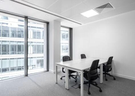 Office Space 15 St Helen's Place - Image 5