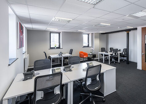 Office Space Gloucester Docks - Image 7