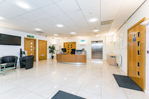 Office Space Henley-in-Arden - Image 11