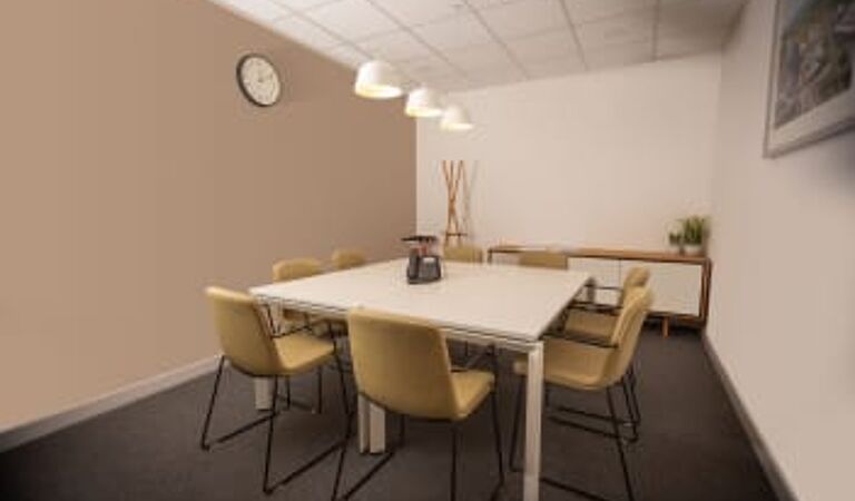 Office Space Fast Track House - Image 3