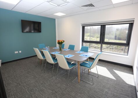 Office Space Leeds Morley - Image 10