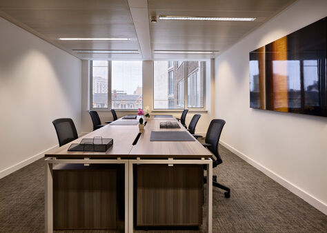 Office Space 1 Knightsbridge Green - Image 7