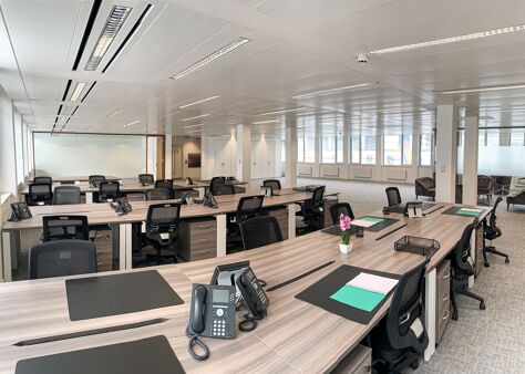 Office Space 1 Knightsbridge Green - Image 1