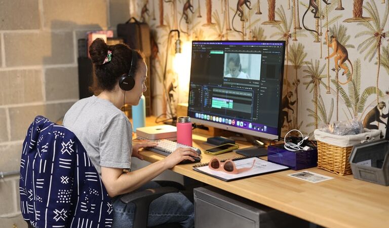 Office Space Royal Docks - Image 2