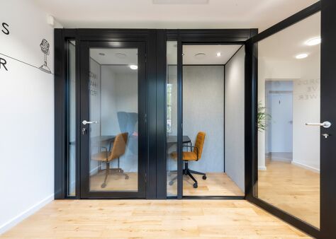 Office Space The Exchange - Image 4