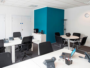 Office Space Camberley - Image 8