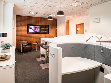 Office Space Camberley - Image 5