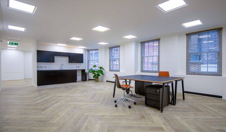 Office Space 55 Blandford - Image 3