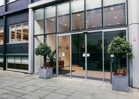 Office Space 1 Finsbury Market - Image 1