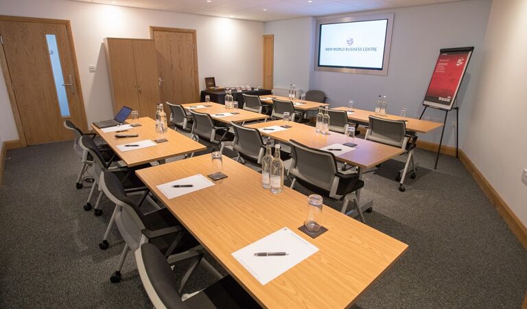 Office Space New World Business Centre - Image 2