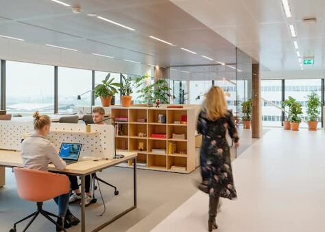 Office Space West Regent Street - Image 6