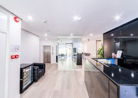 Office Space 189 Brompton Road - Image 4