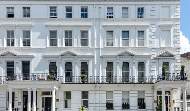 Office Space Cromwell Place - Image 2