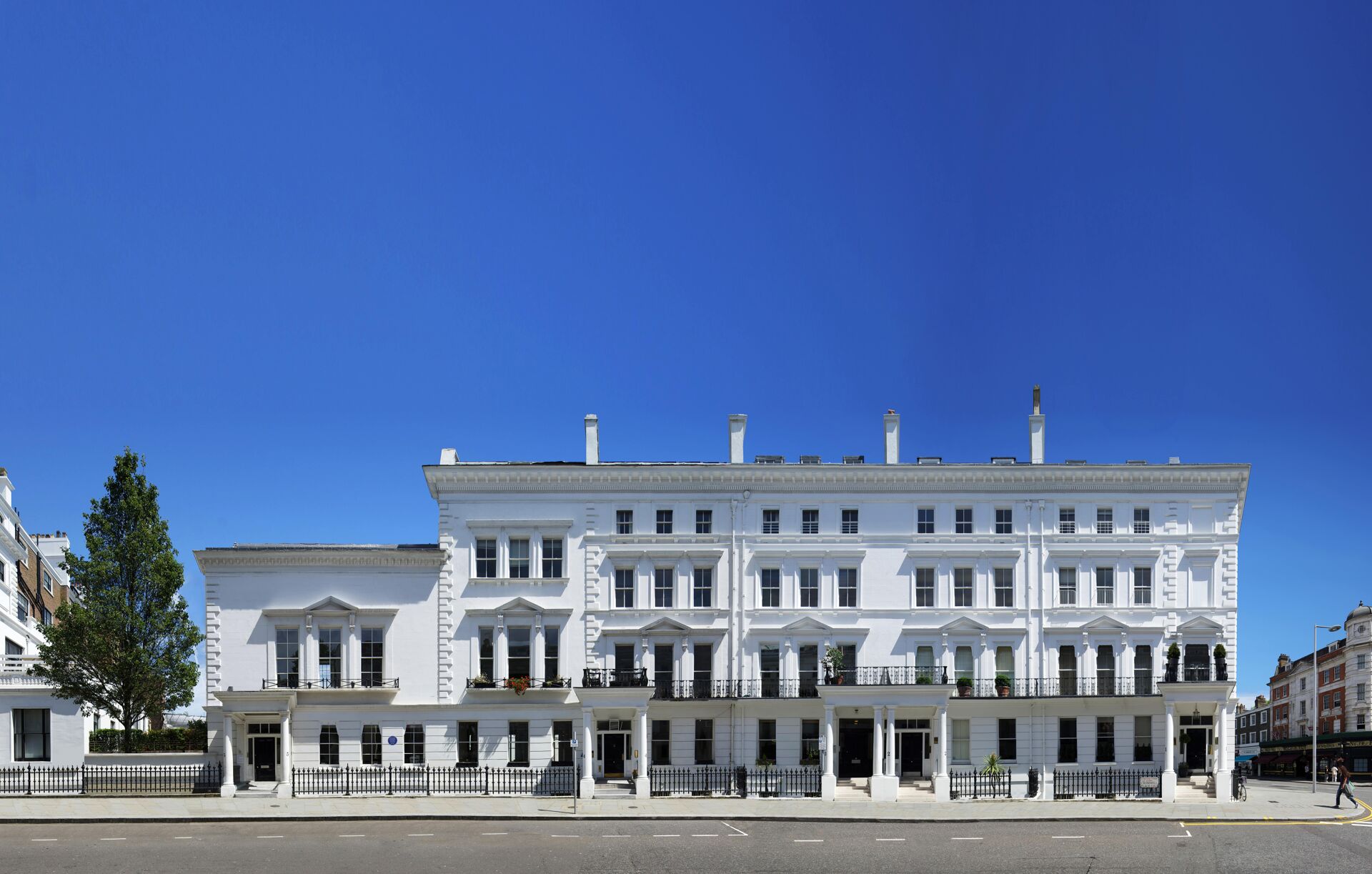 Office Space Cromwell Place - Image 1