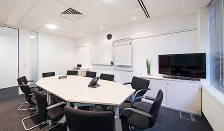 Office Space Borehamwood Maxwell Road - Image 3